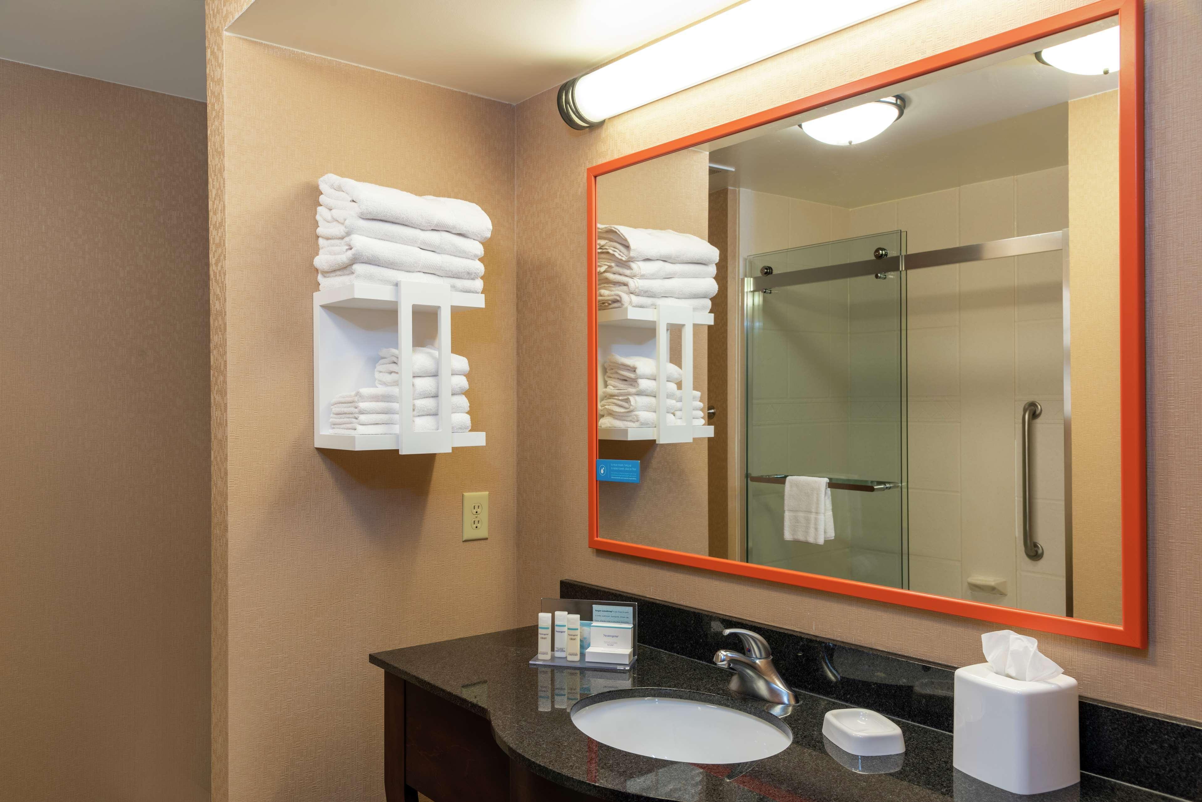 Hampton Inn & Suites Marshalltown Екстериор снимка