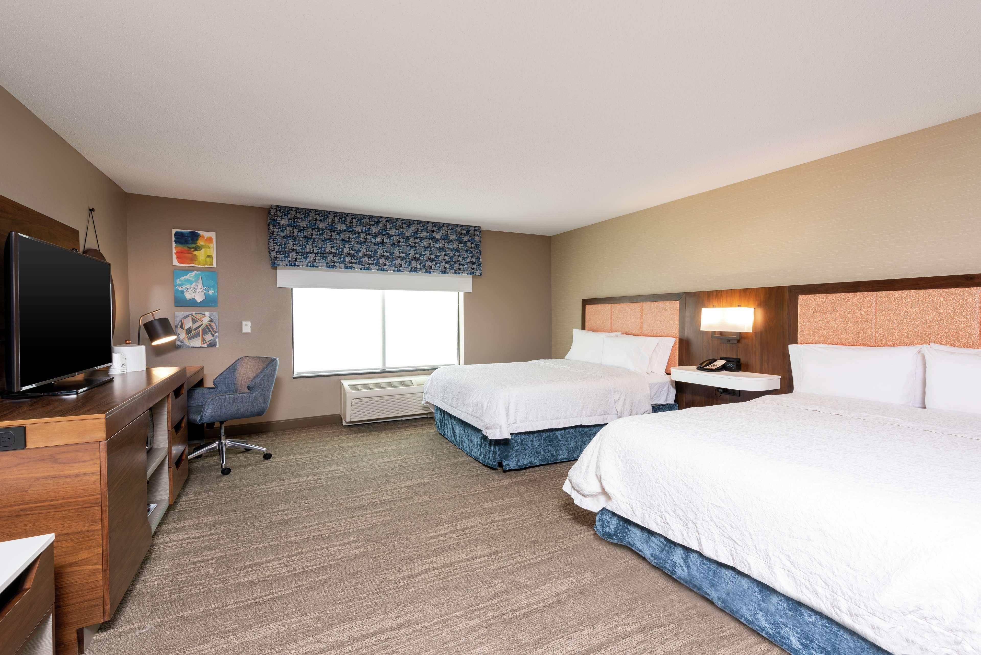 Hampton Inn & Suites Marshalltown Екстериор снимка