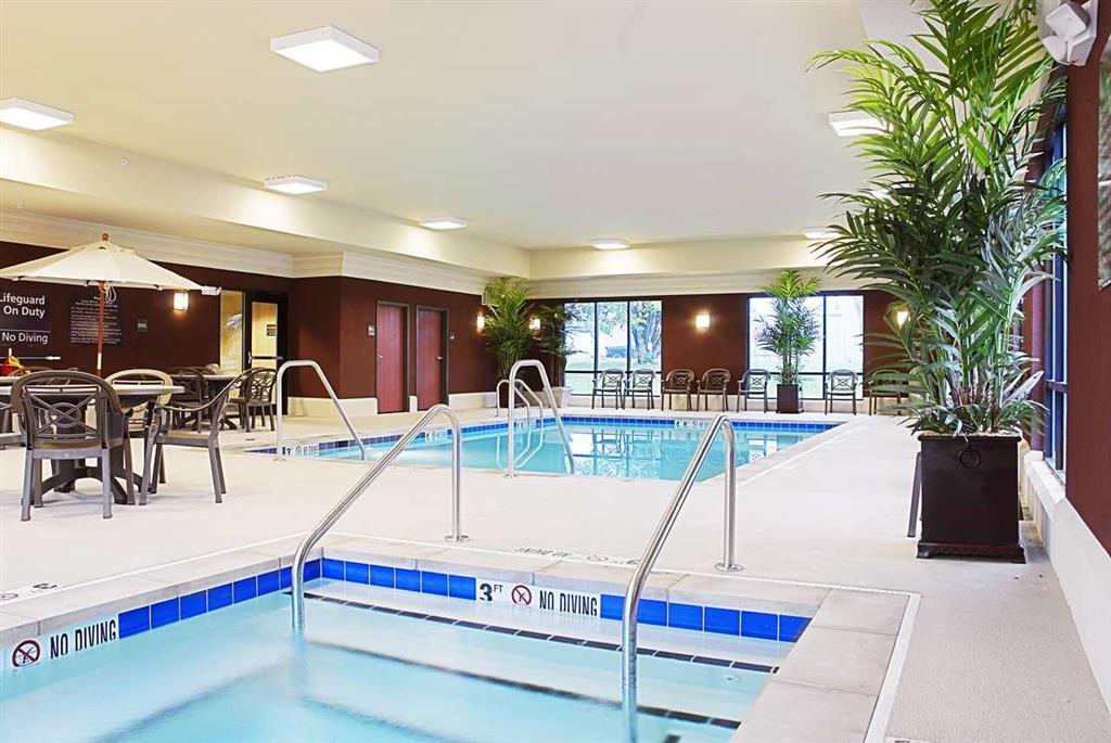 Hampton Inn & Suites Marshalltown Съоръжения снимка