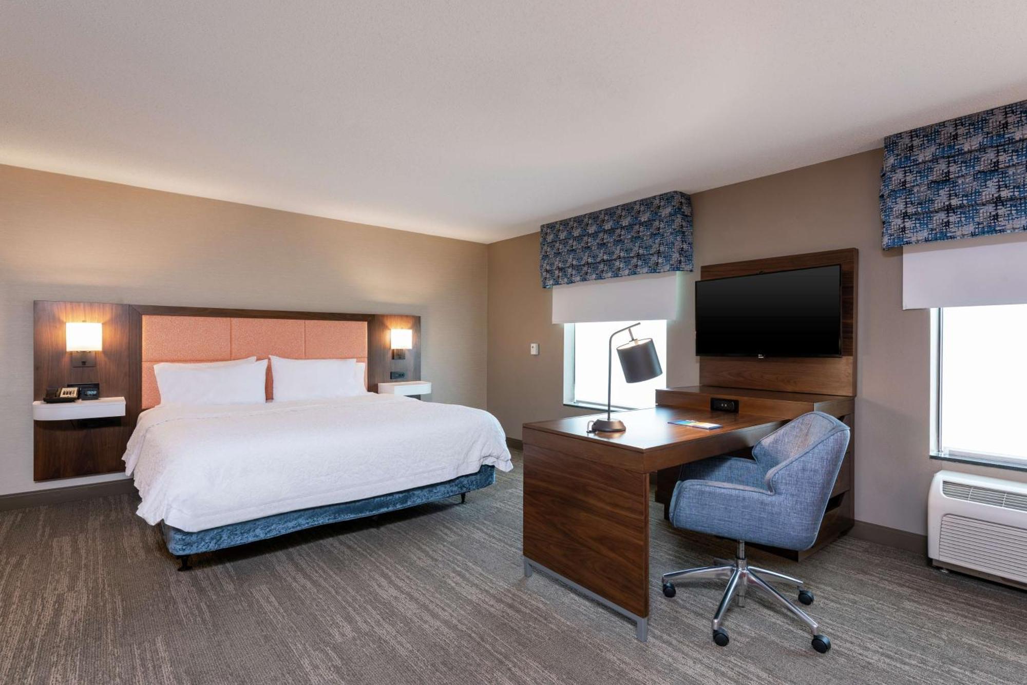 Hampton Inn & Suites Marshalltown Екстериор снимка